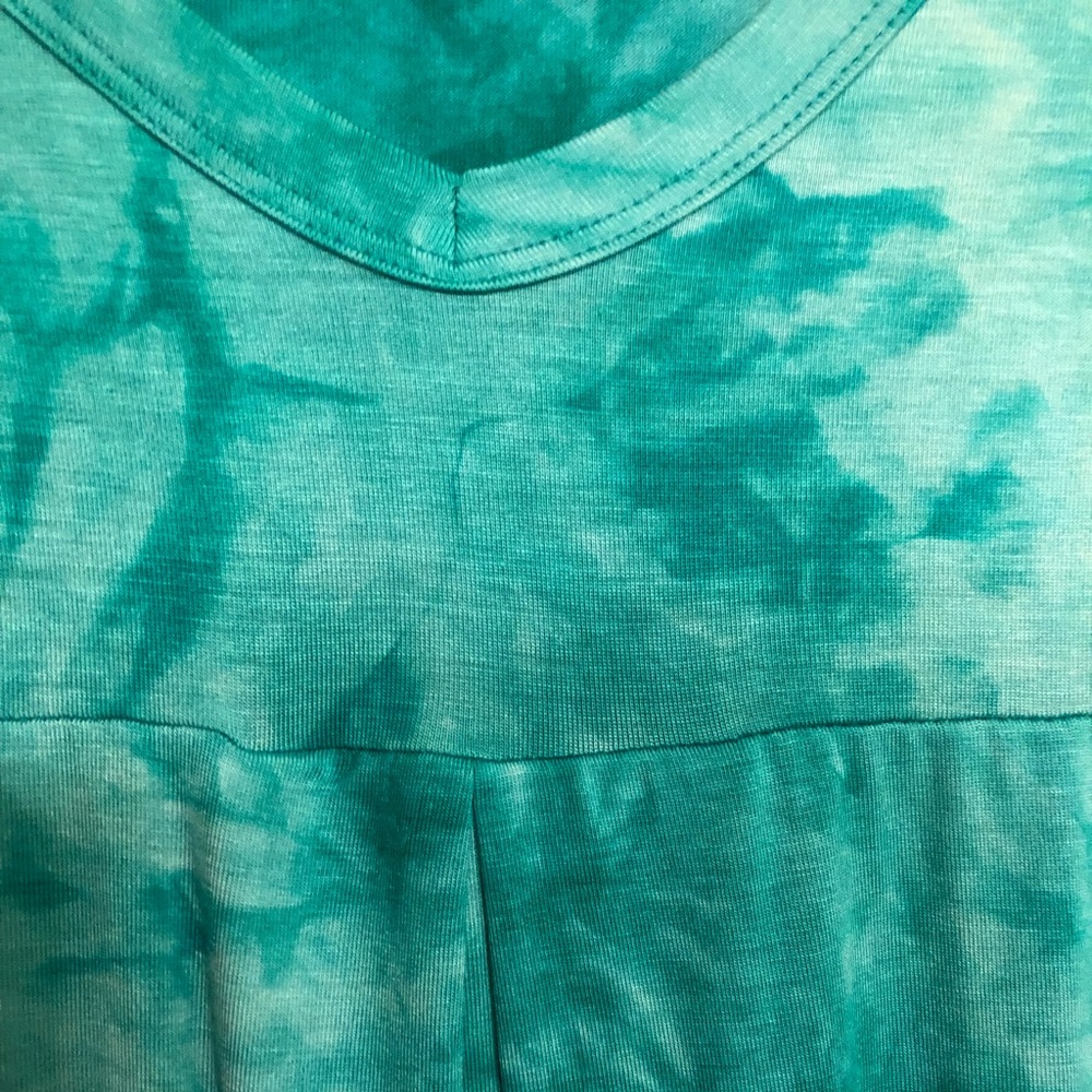 🆕 Come Together CA Green Pleated Tunic/Long Tee - Picture 5 of 7
